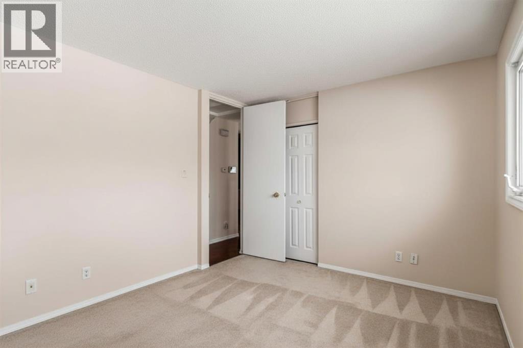 11 Fitzgerald Avenue, Fort McMurray