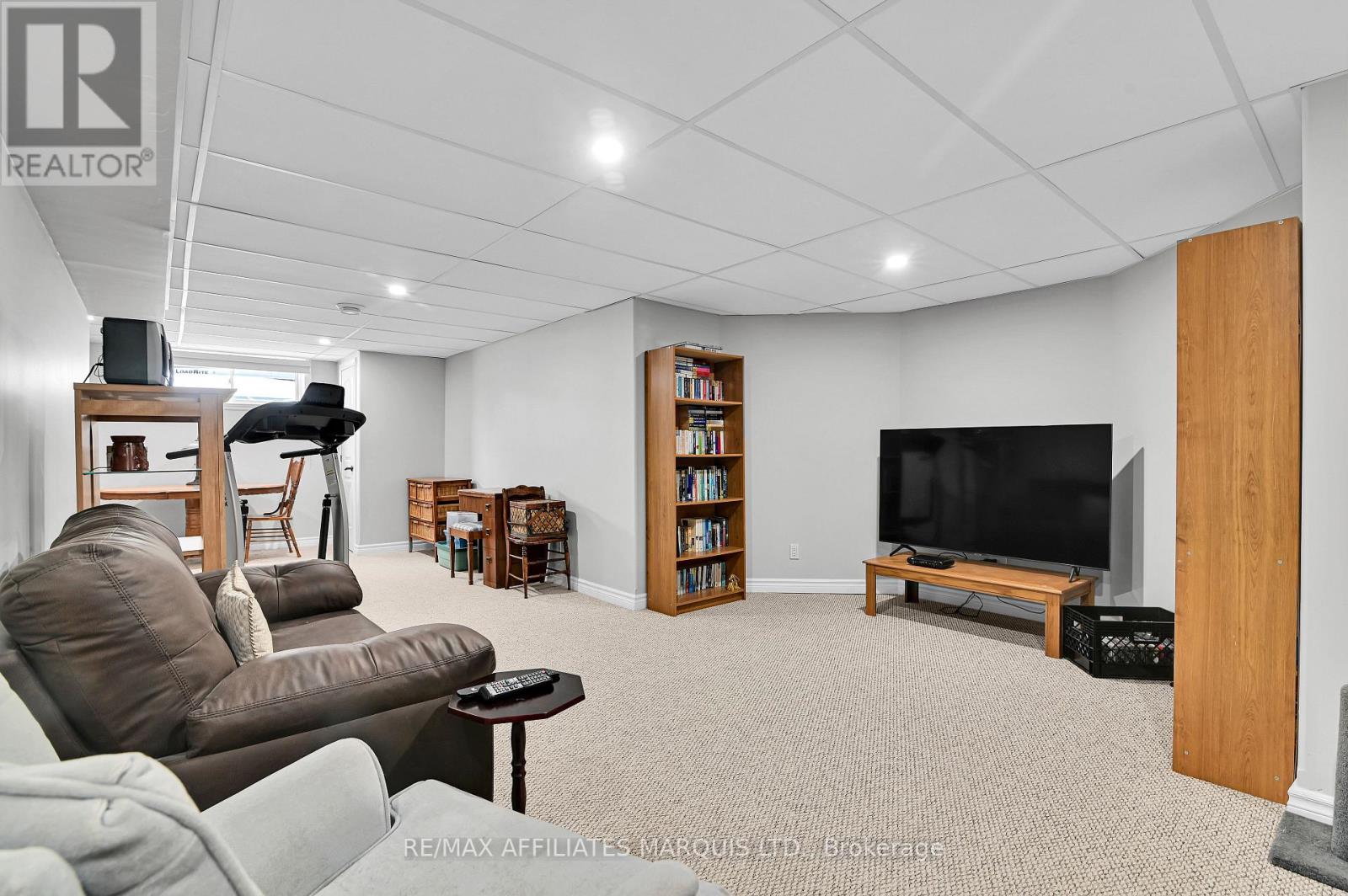 6574 ADRIAN COURT - 22