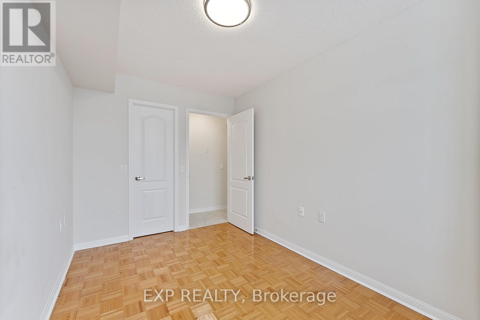 #210 2506 RUTHERFORD ROAD - 25