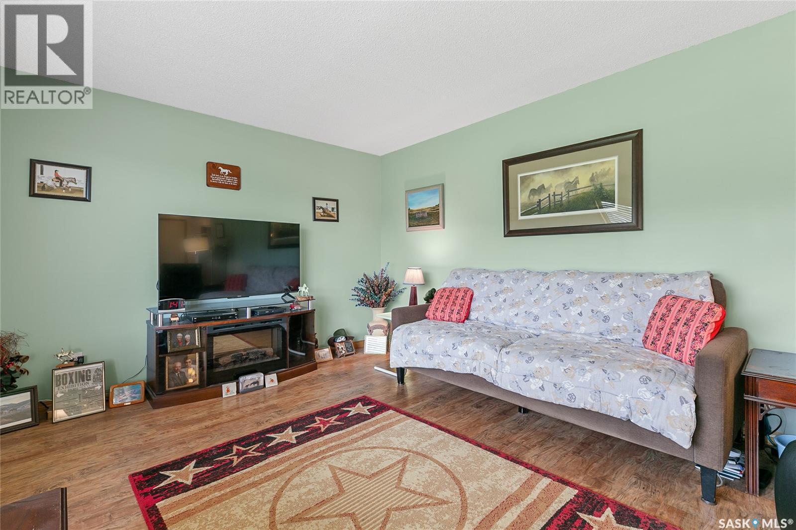 Ludwig Acres - Nestled in the Qu'Appelle Valley - 10