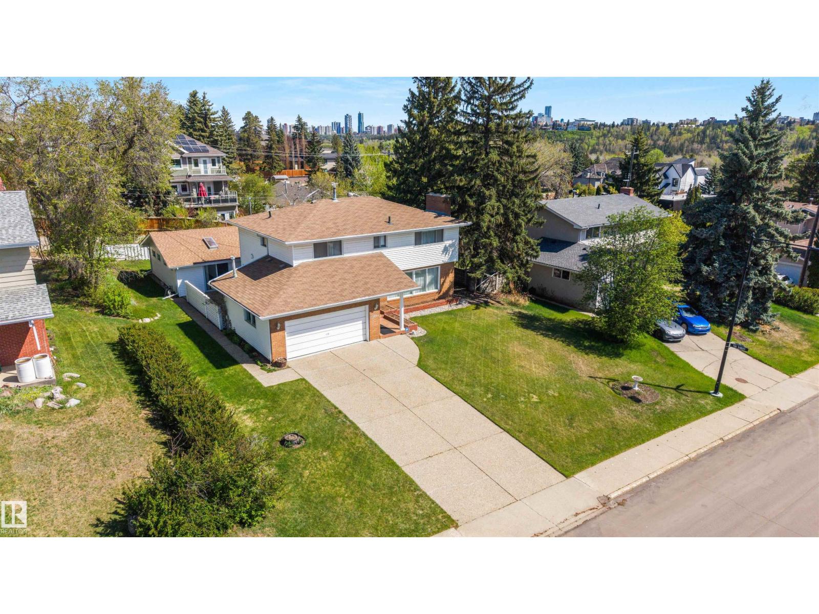 13504 81 AV NW - 37