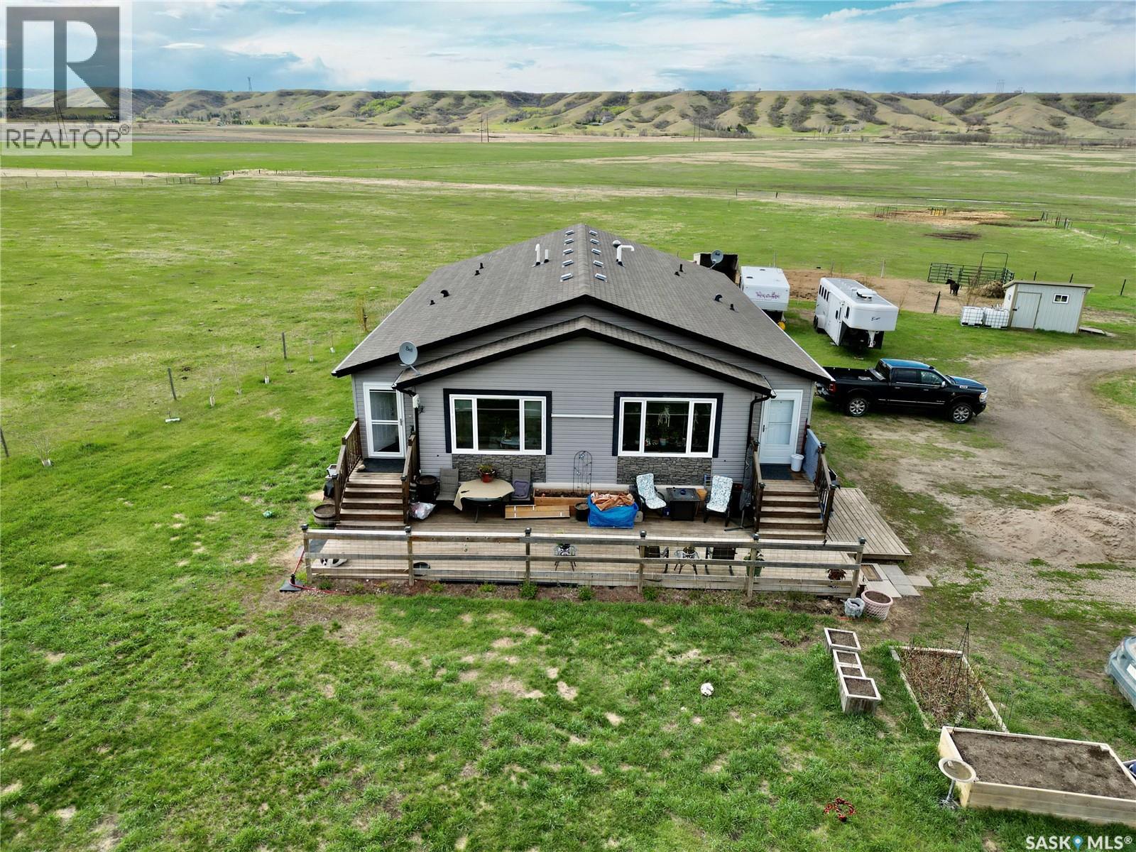 Ludwig Acres - Nestled in the Qu'Appelle Valley - 34
