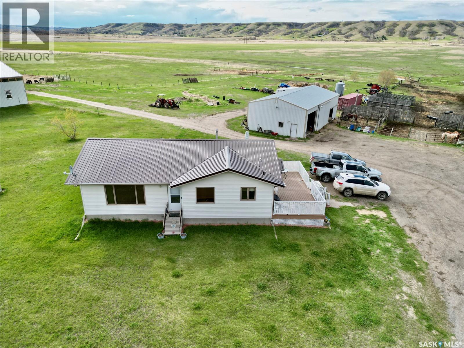 Ludwig Acres - Nestled in the Qu'Appelle Valley - 30