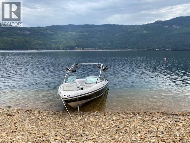  6432 Sunnybrae Canoe-Point Road, Tappen
