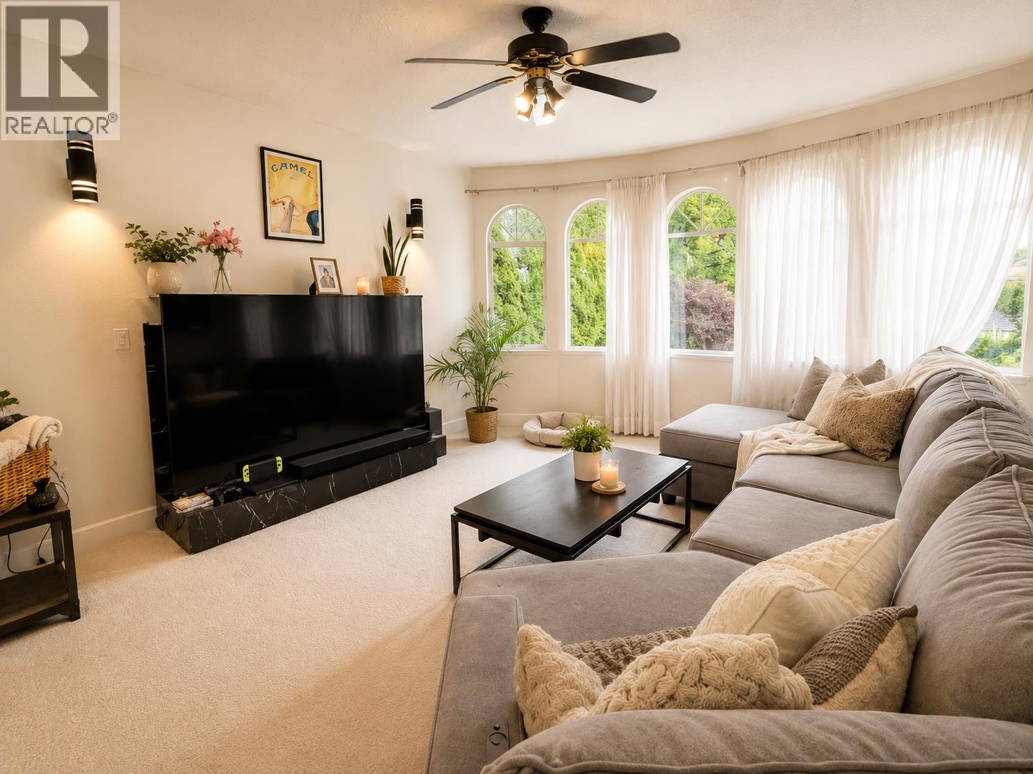 38304 WESTWAY AVENUE, Squamish