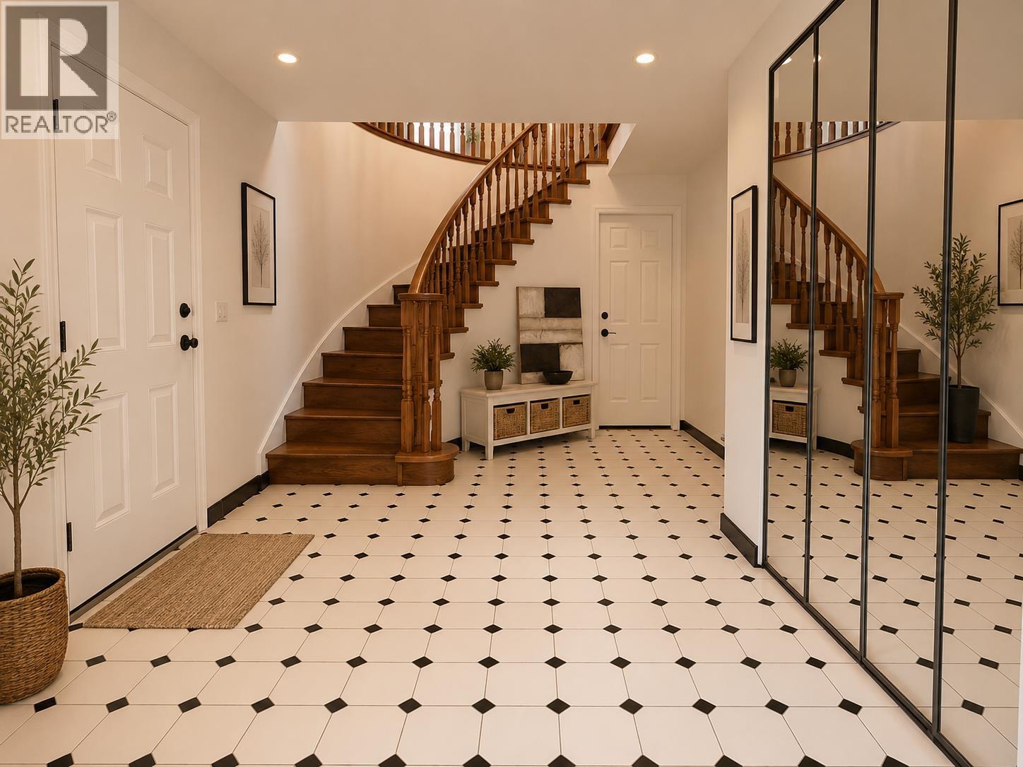 38304 WESTWAY AVENUE, Squamish