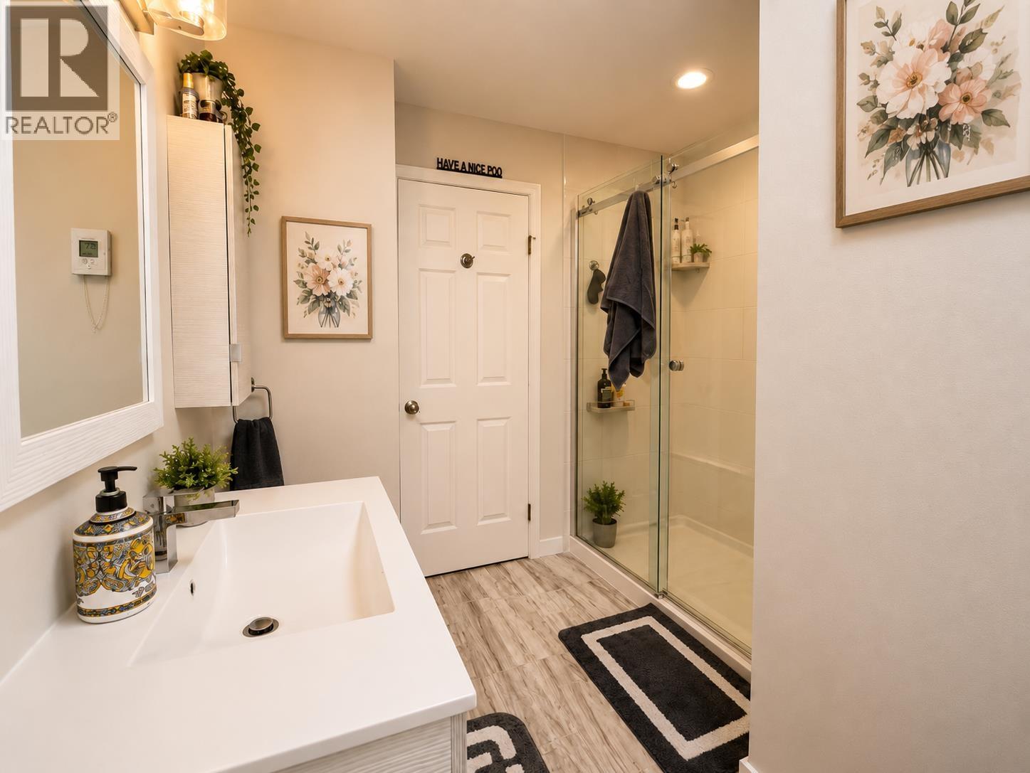 38304 WESTWAY AVENUE, Squamish