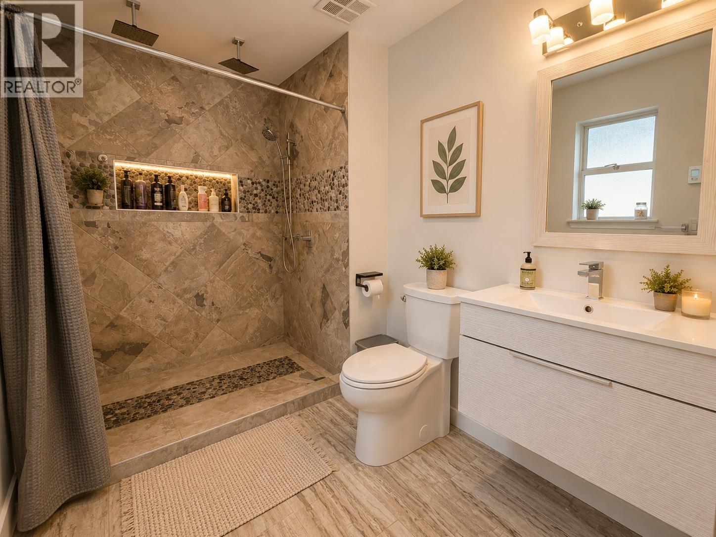 38304 WESTWAY AVENUE, Squamish