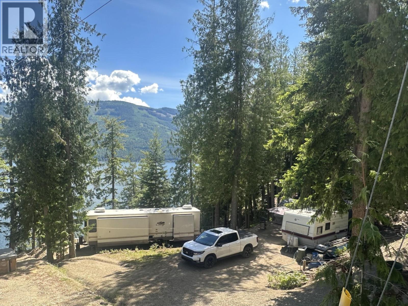  6432 Sunnybrae Canoe-Point Road, Tappen