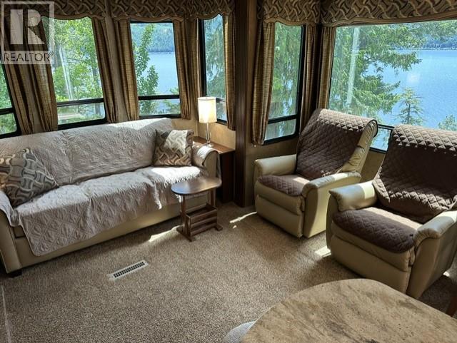  6432 Sunnybrae Canoe-Point Road, Tappen