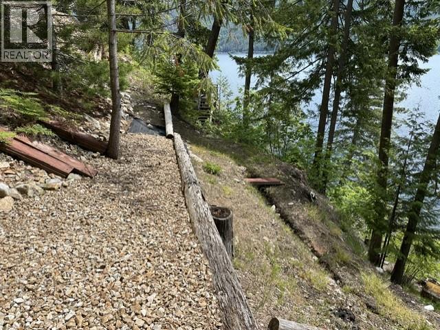  6432 Sunnybrae Canoe-Point Road, Tappen