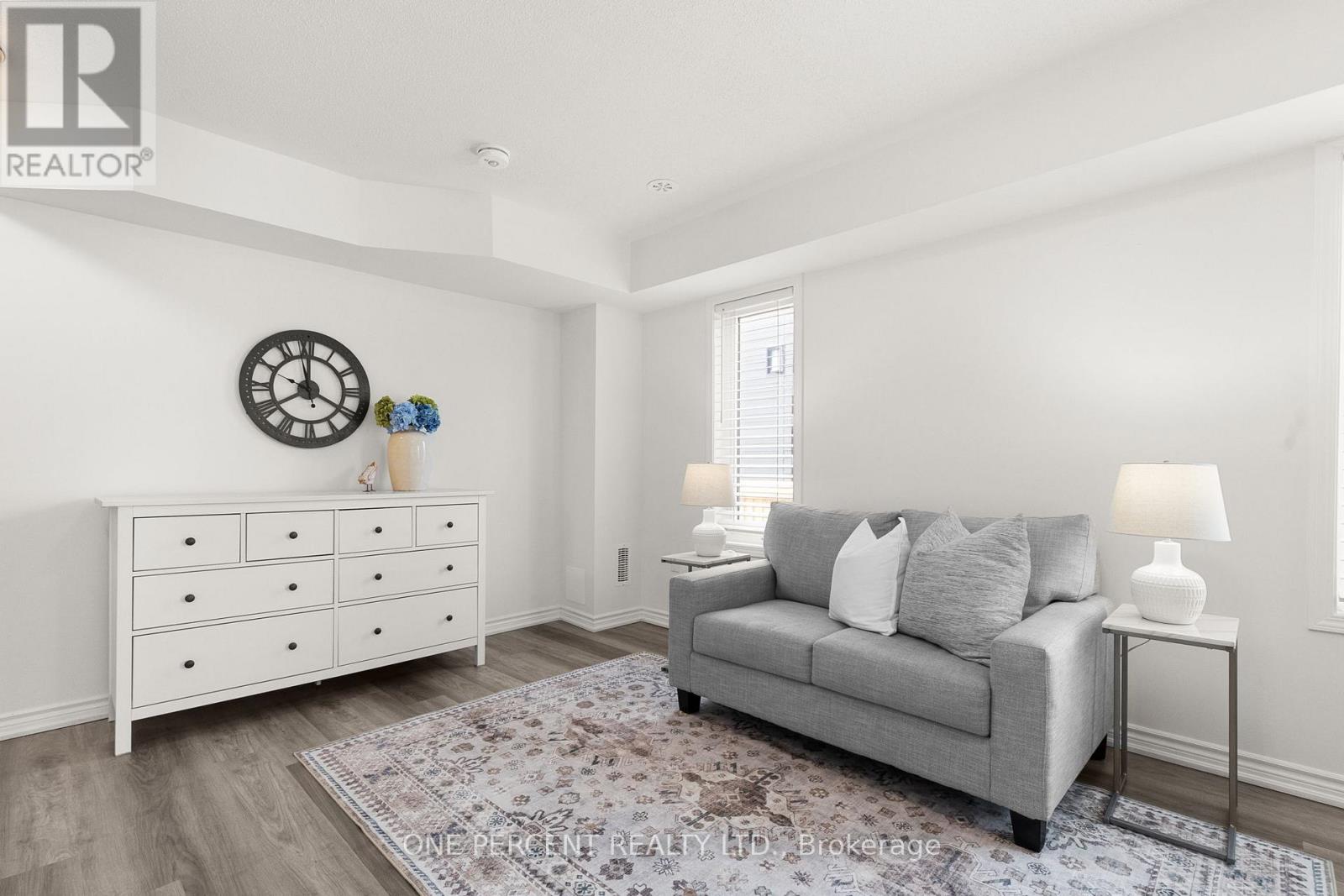 129 COLBORNE STREET E - 11