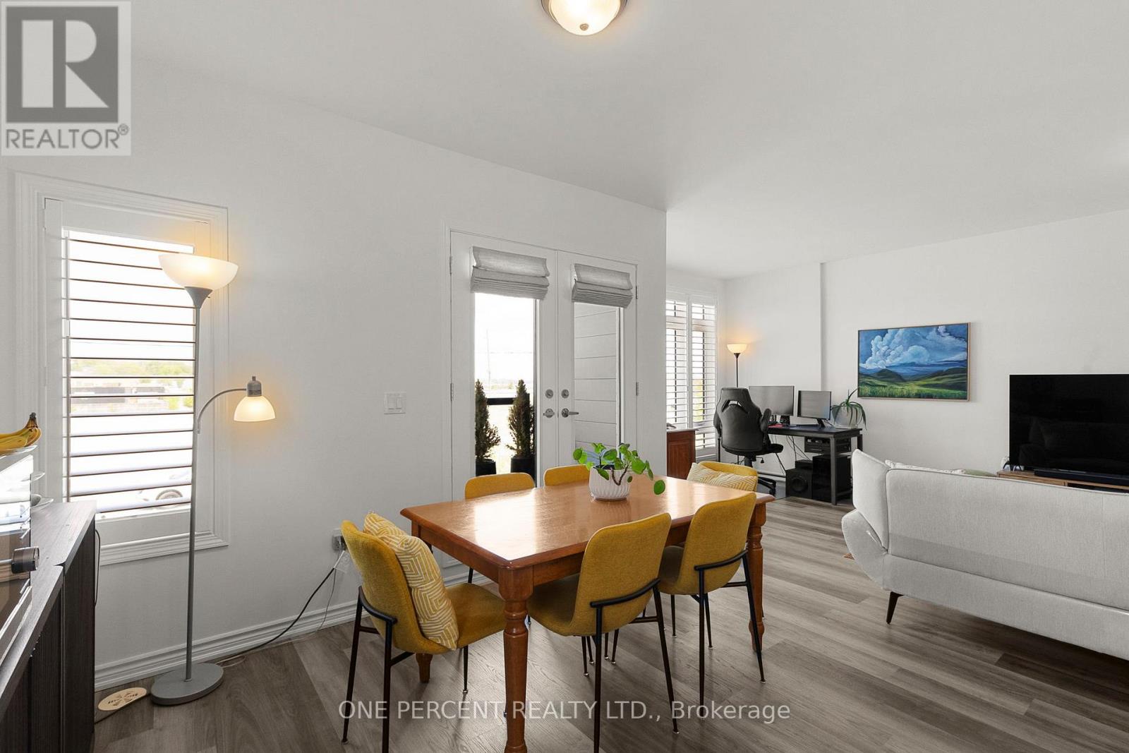 129 COLBORNE STREET E - 18