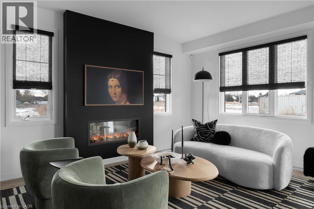 953 CLARE Avenue - 4