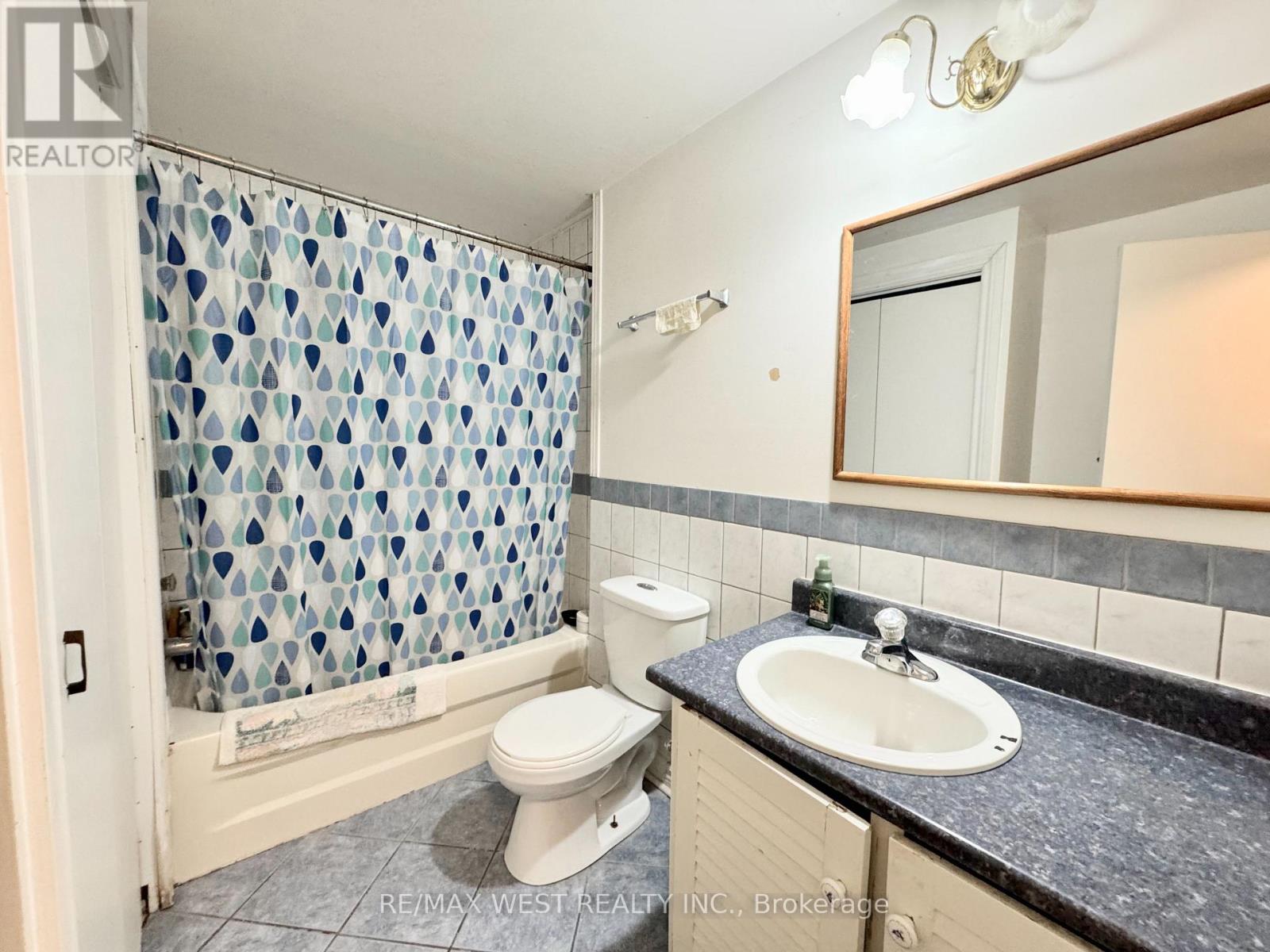 #234 260 JOHN GARLAND BOULEVARD - 14