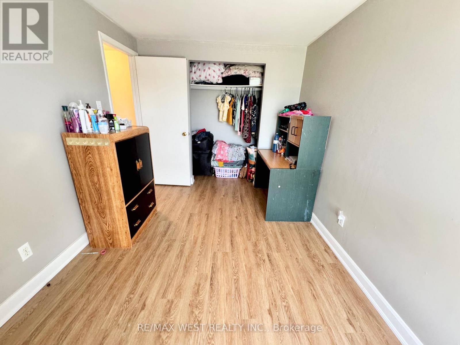 #234 260 JOHN GARLAND BOULEVARD - 18