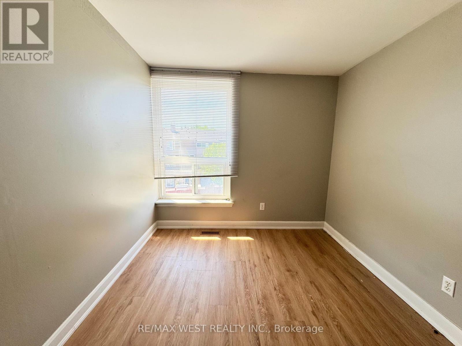 #234 260 JOHN GARLAND BOULEVARD - 17