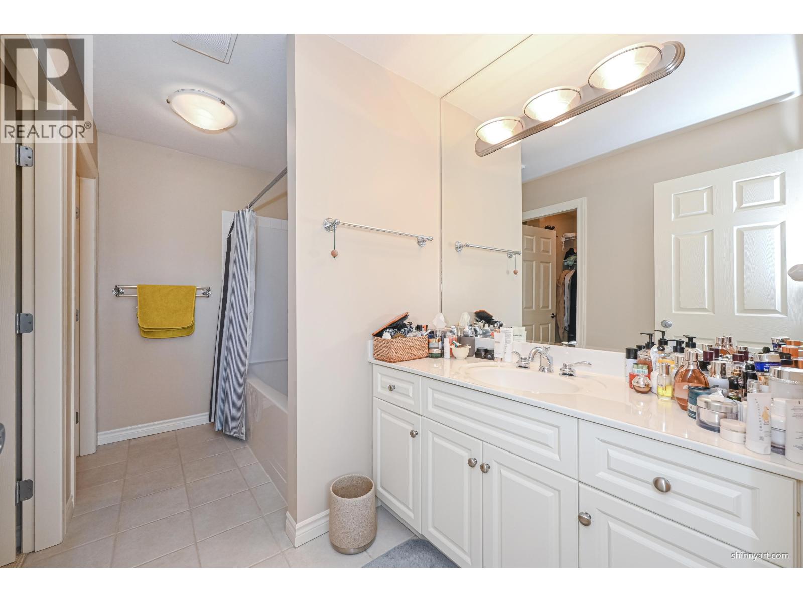 6113 PEARKES DRIVE, Richmond