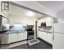 234 - 260 John Garland Boulevard, Toronto, ON M9V1N8 Photo 12