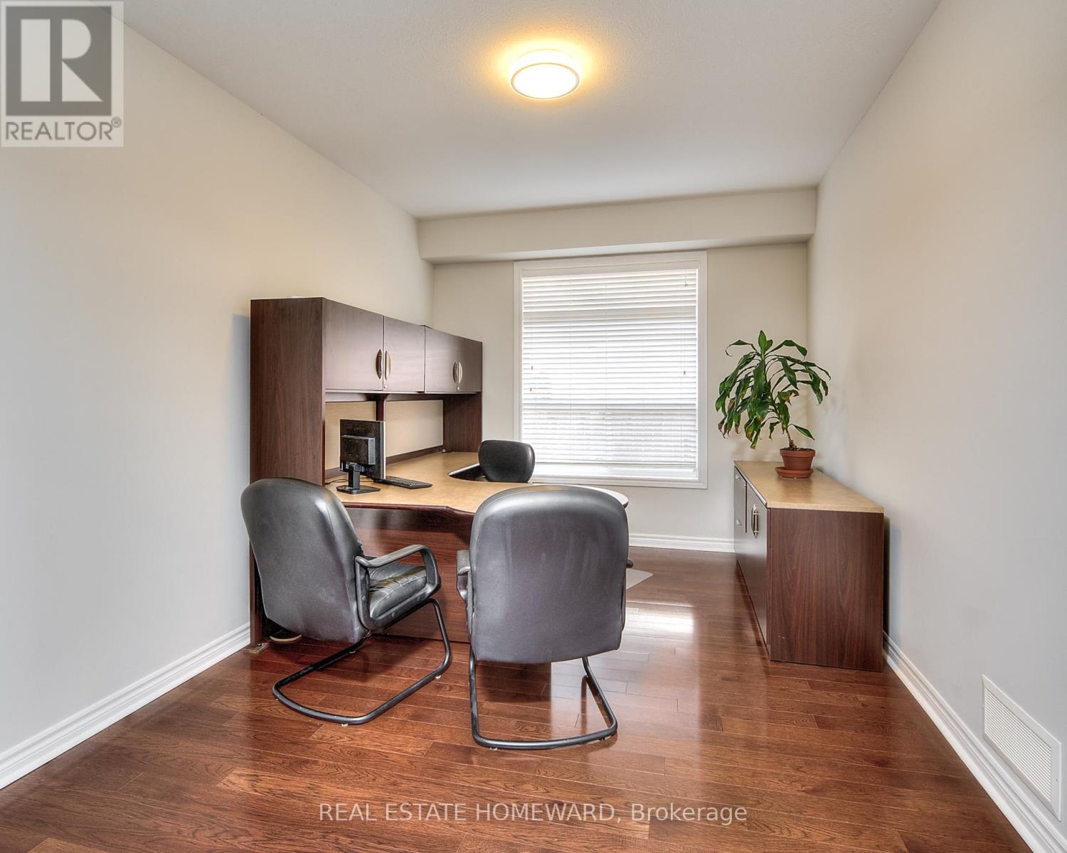225 RIDGEMERE COURT - 21
