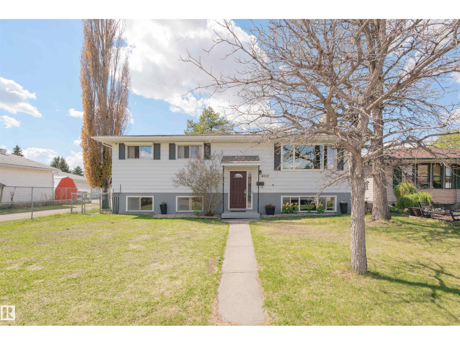 4012 86 ST NW - 1