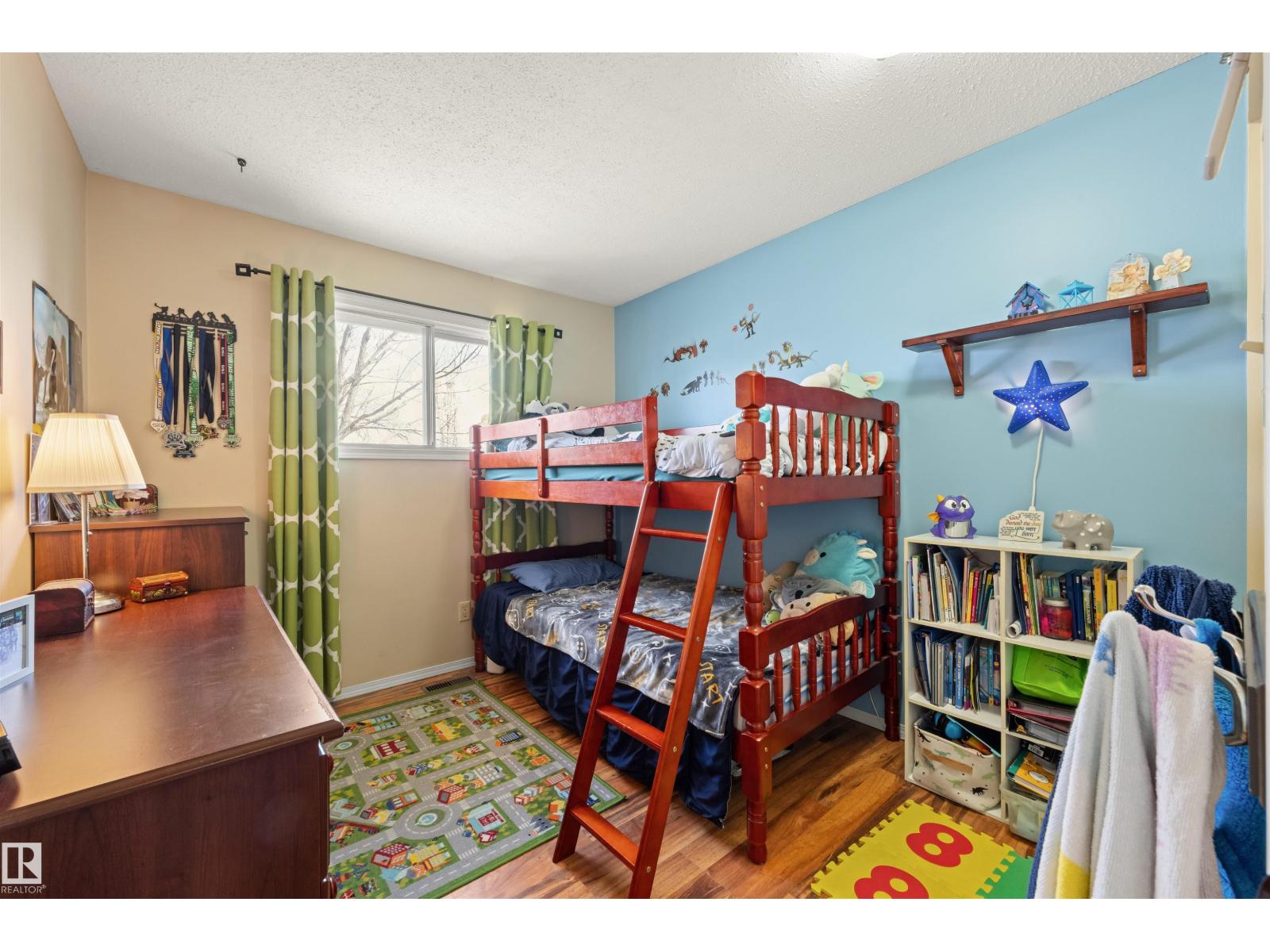 4012 86 ST NW - 12