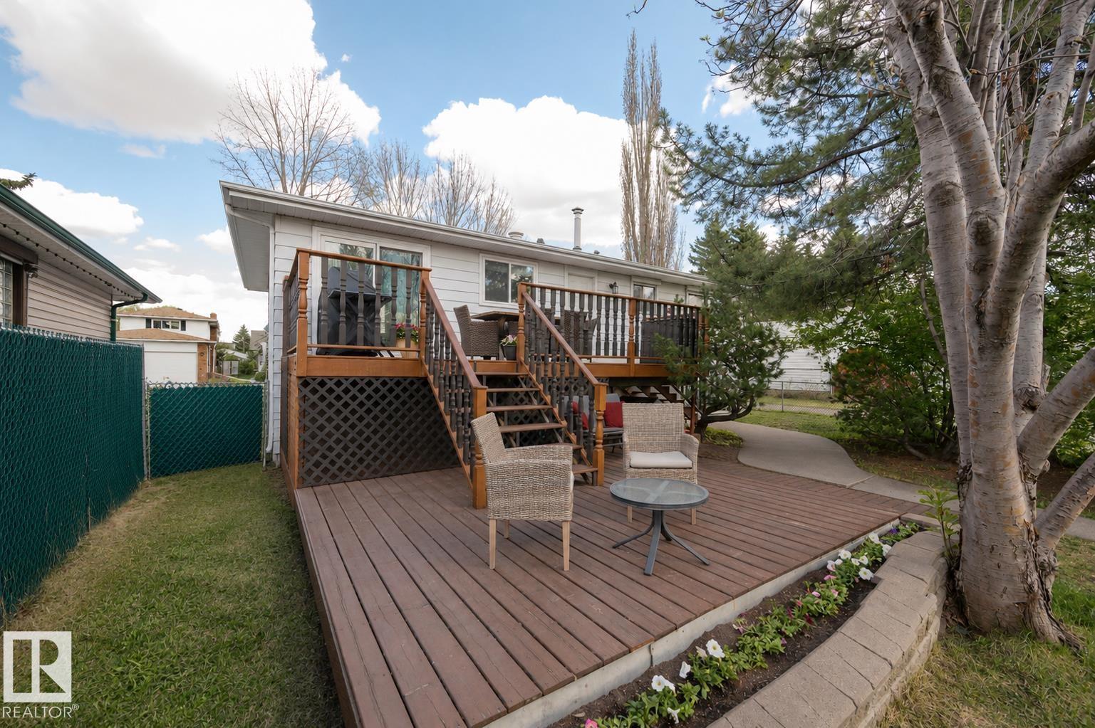 4012 86 ST NW - 26