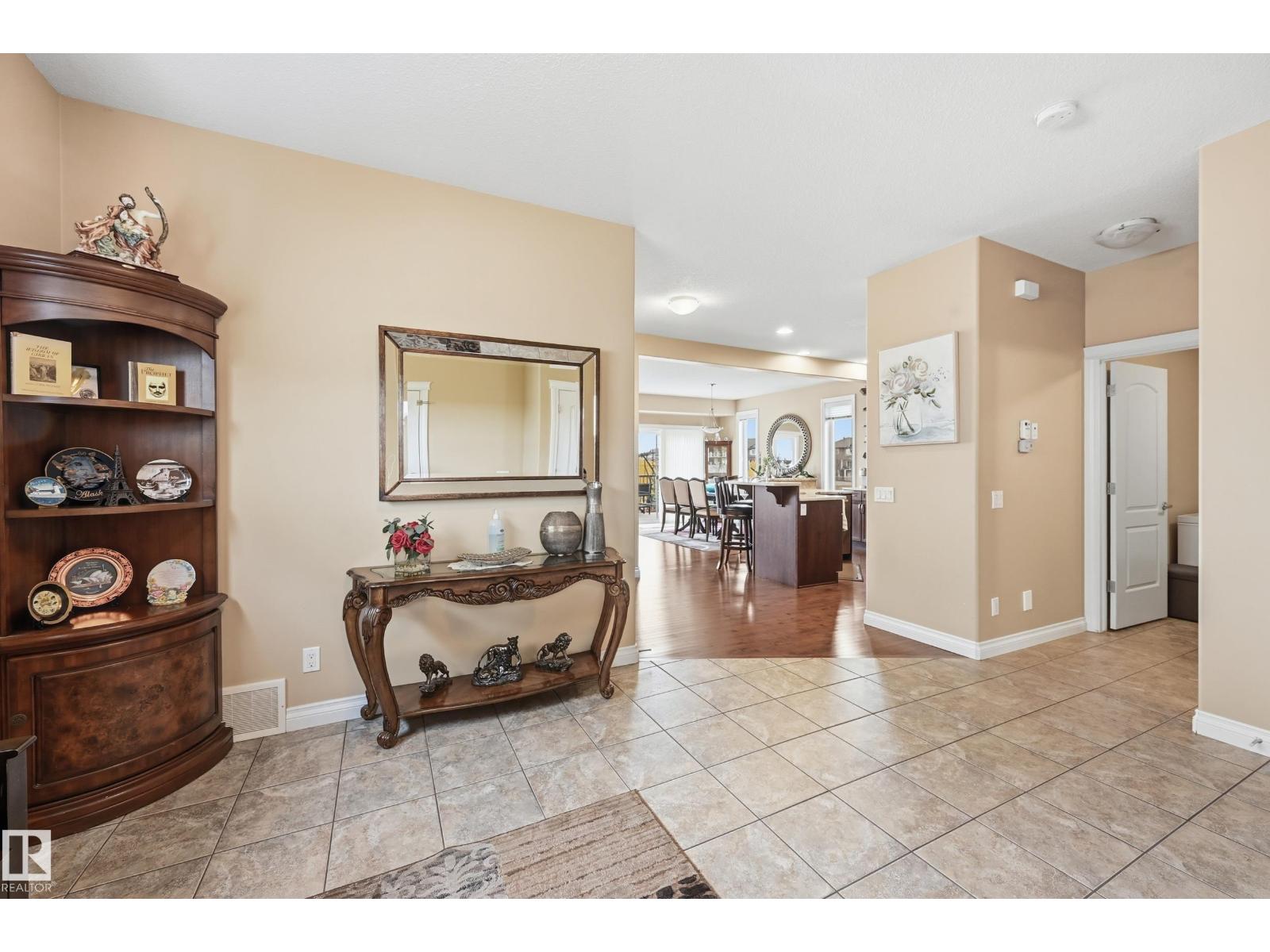 1590 Chapman WY SW - 6