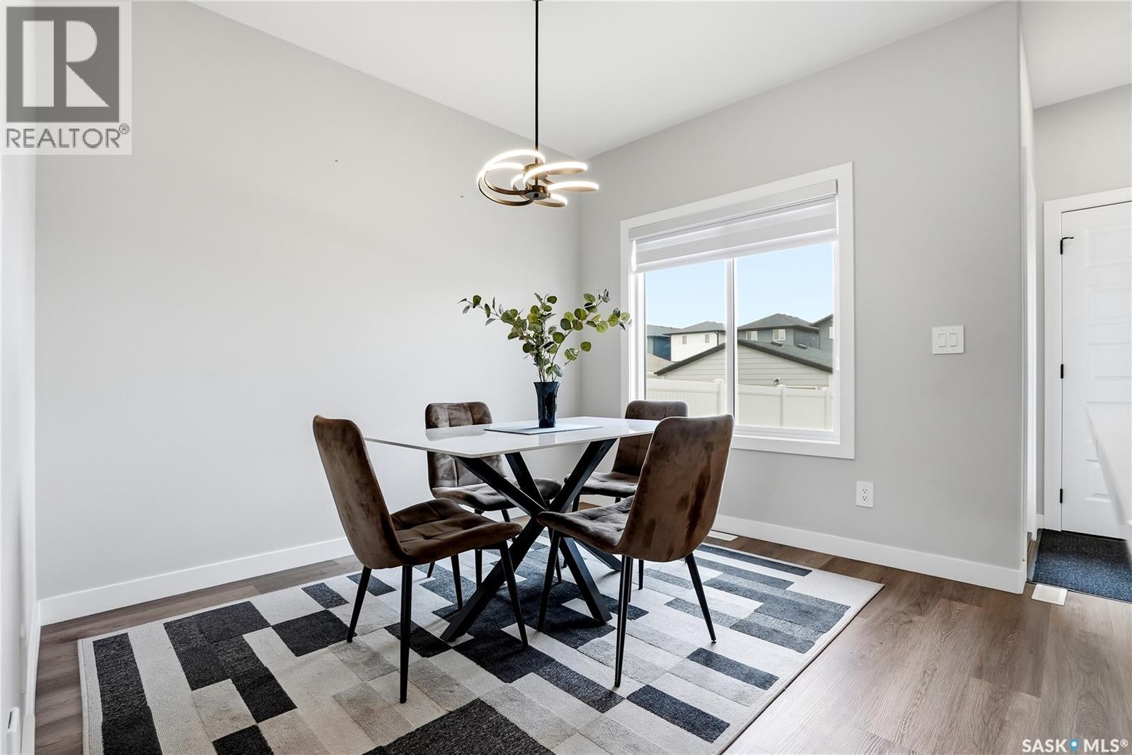 199 Kostiuk CRESCENT - 17