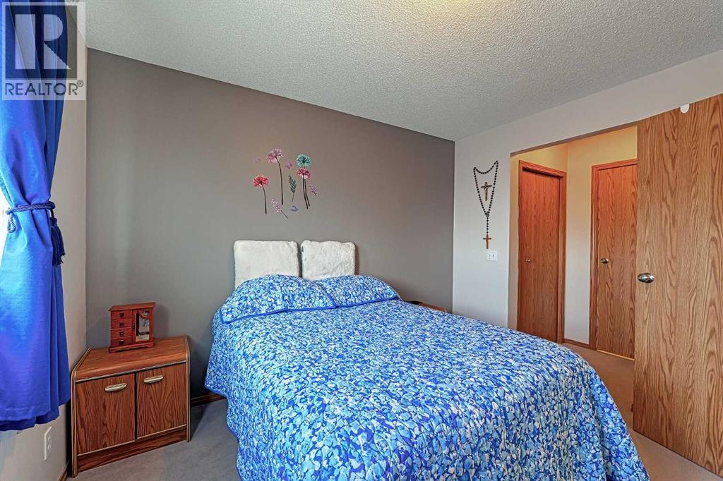 234 Martinvalley Mews NE - 13