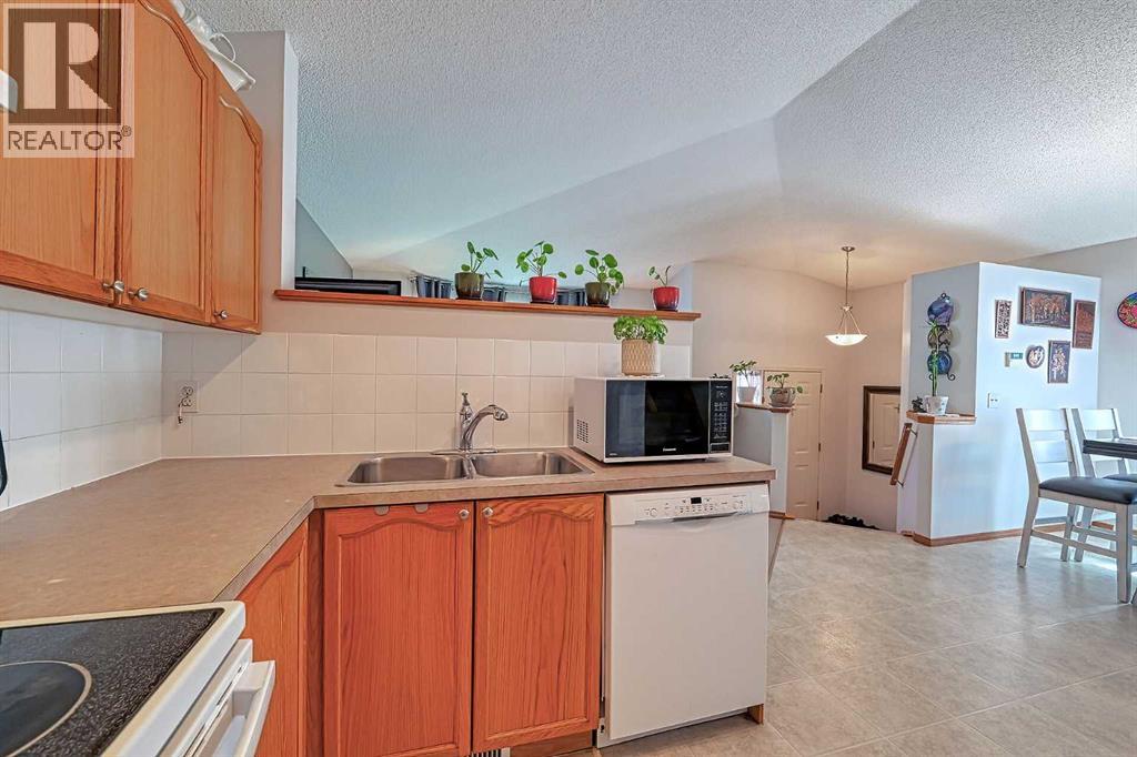 234 Martinvalley Mews NE - 6
