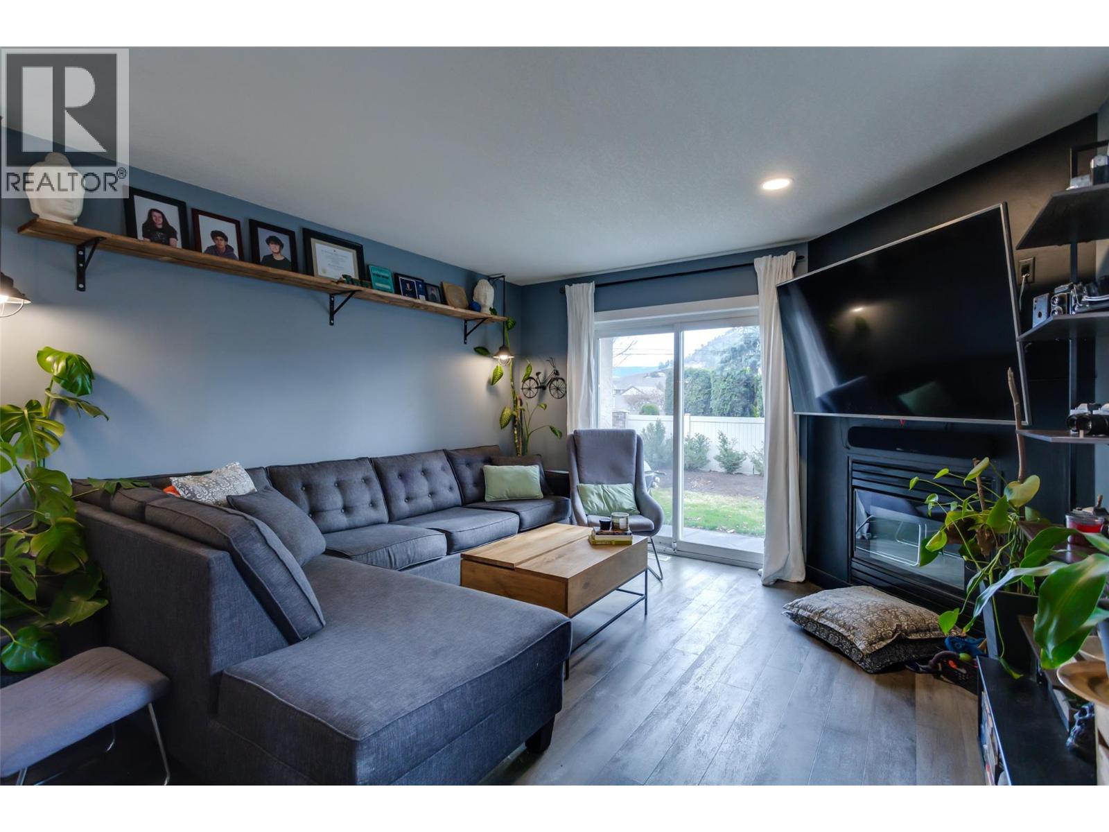 527 Yates Road Unit# 5, Kelowna