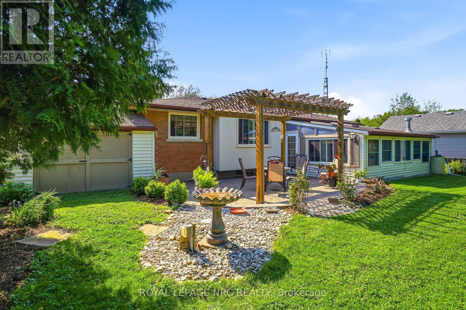 66 DUNCAN DRIVE - 28