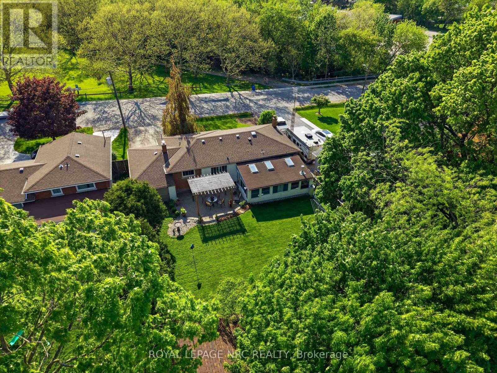 66 DUNCAN DRIVE - 37