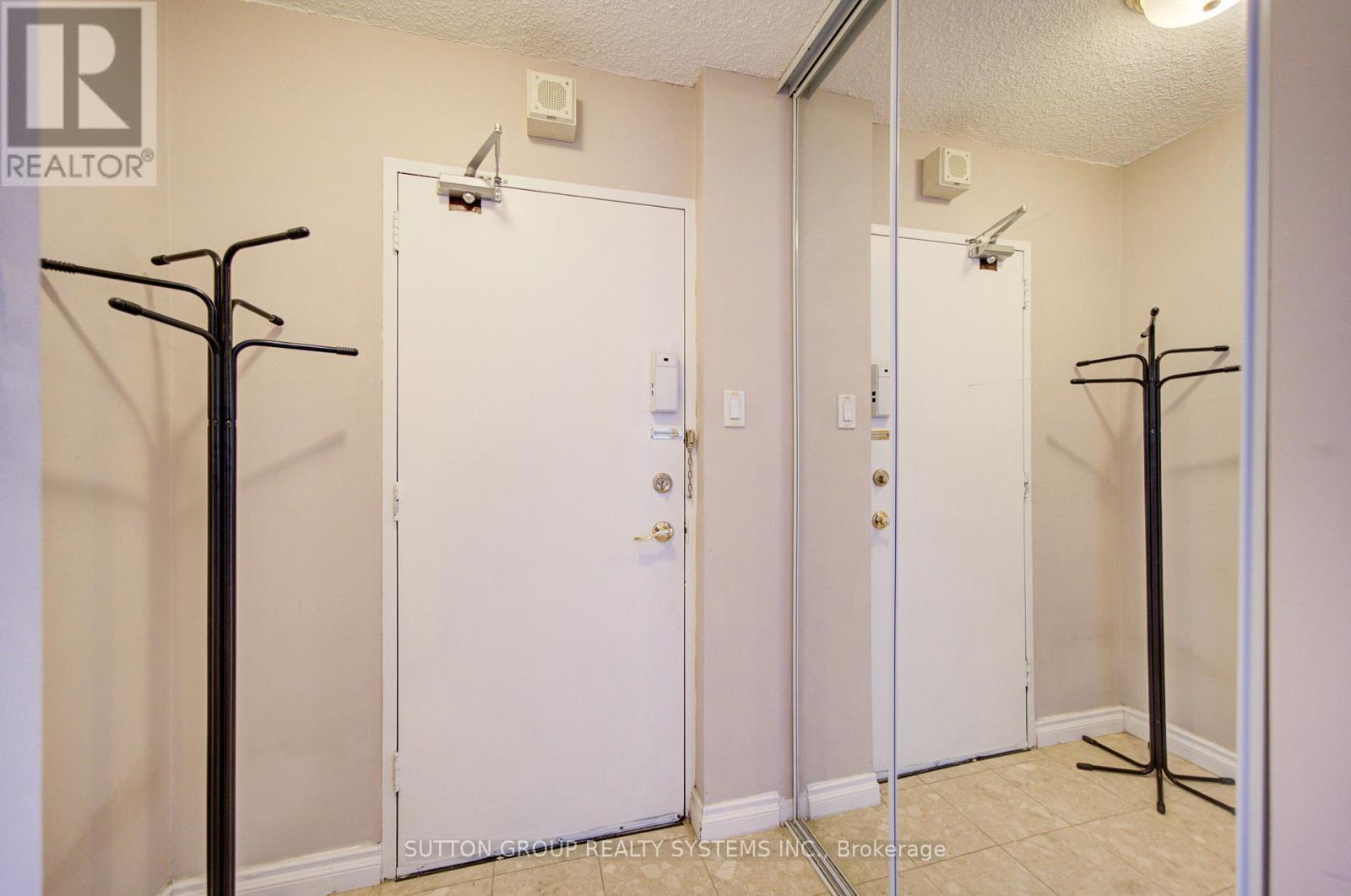 #806 10 MUIRHEAD ROAD - Image 3