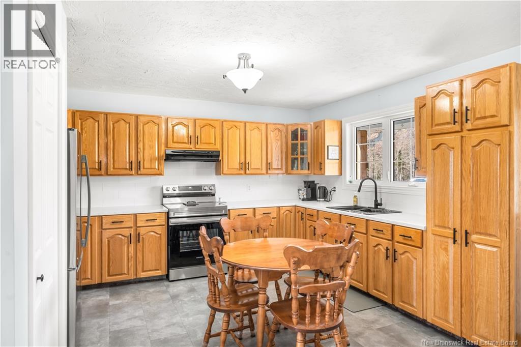 70 Maxime Road - 6