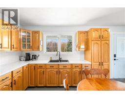 70 Maxime Road, Saint Louis De Kent, NB E4X1W1 Photo 9