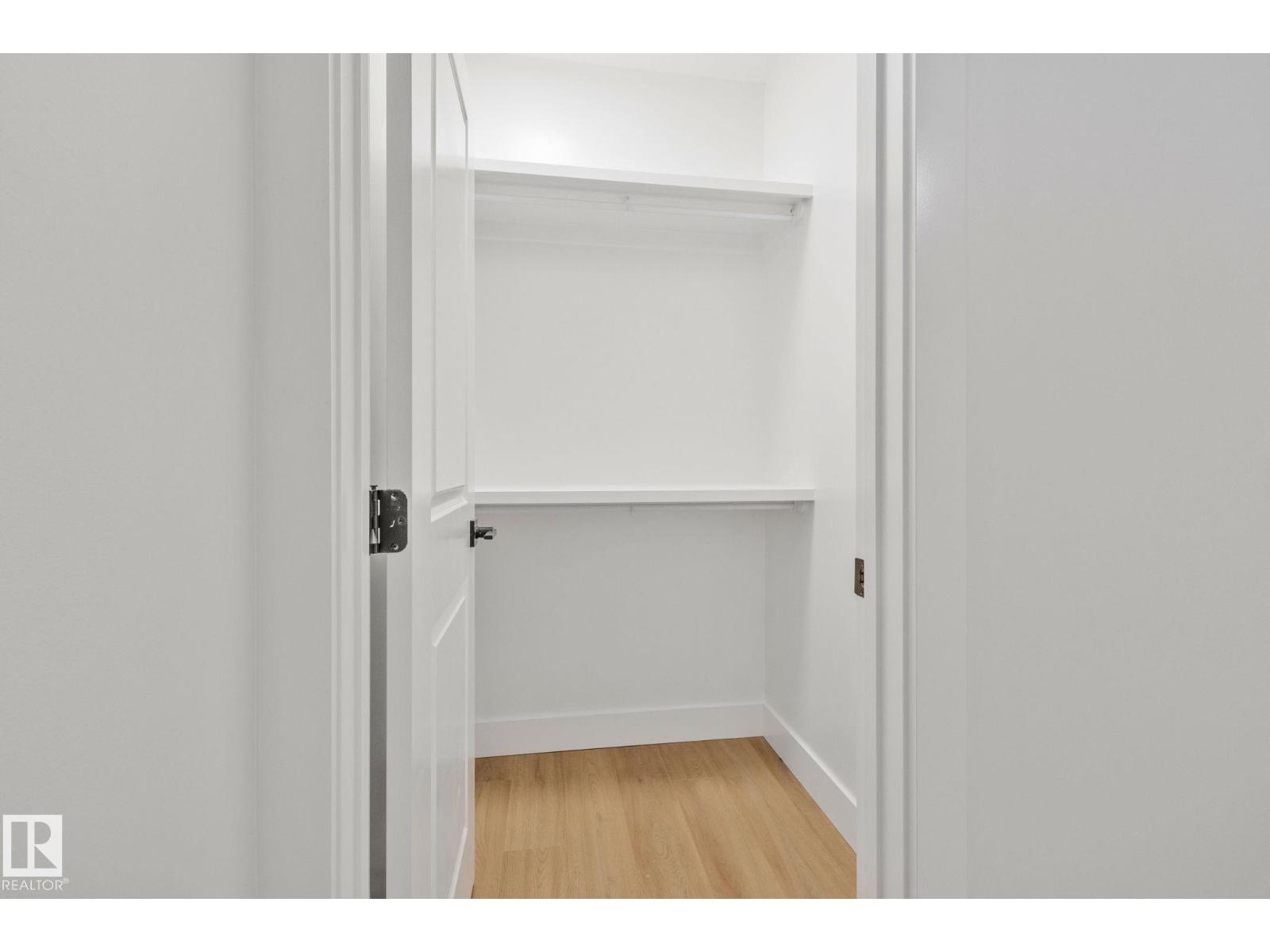 11140 126 ST E NW - 35