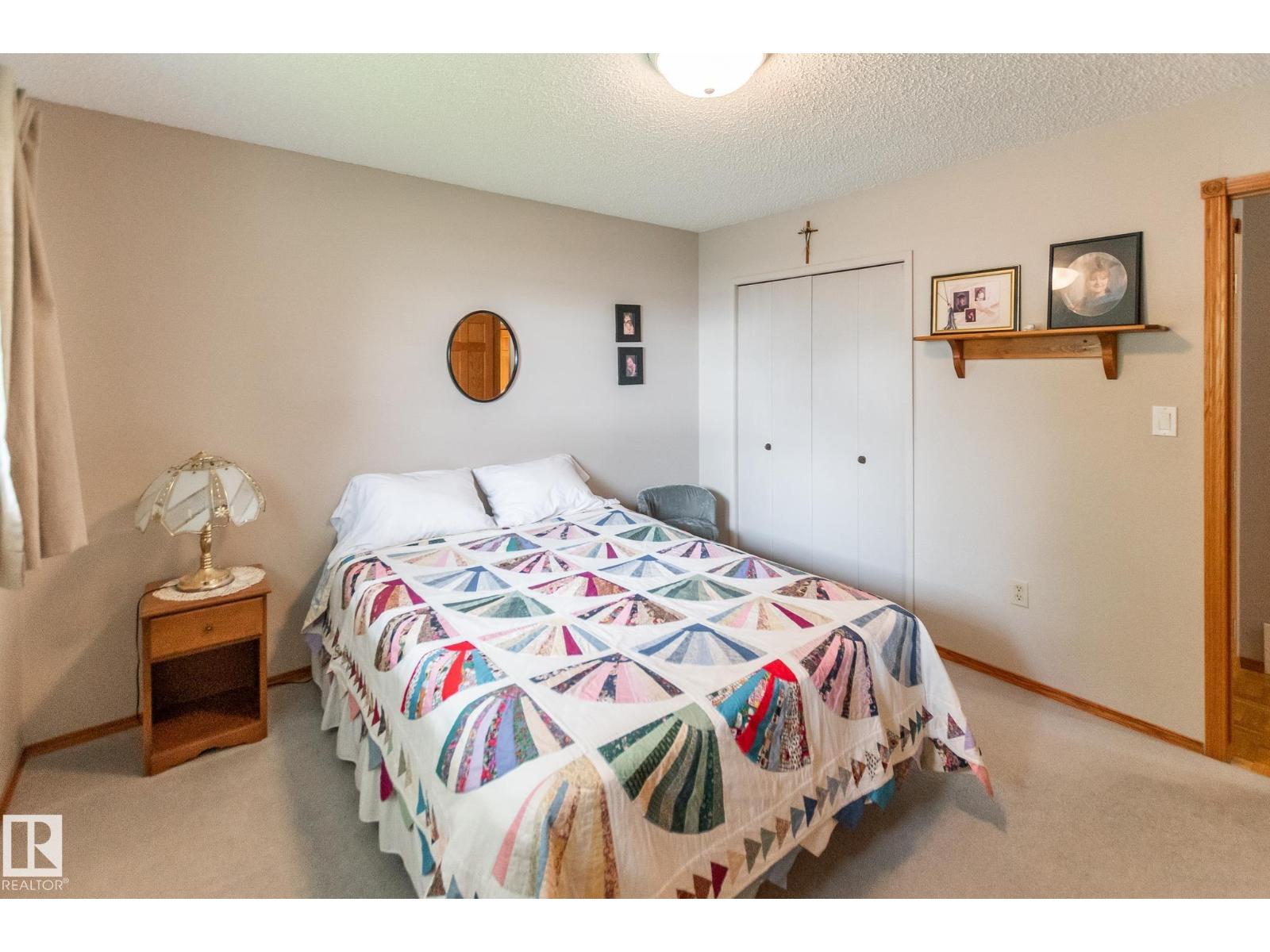 4611 Lakeshore DR - 21