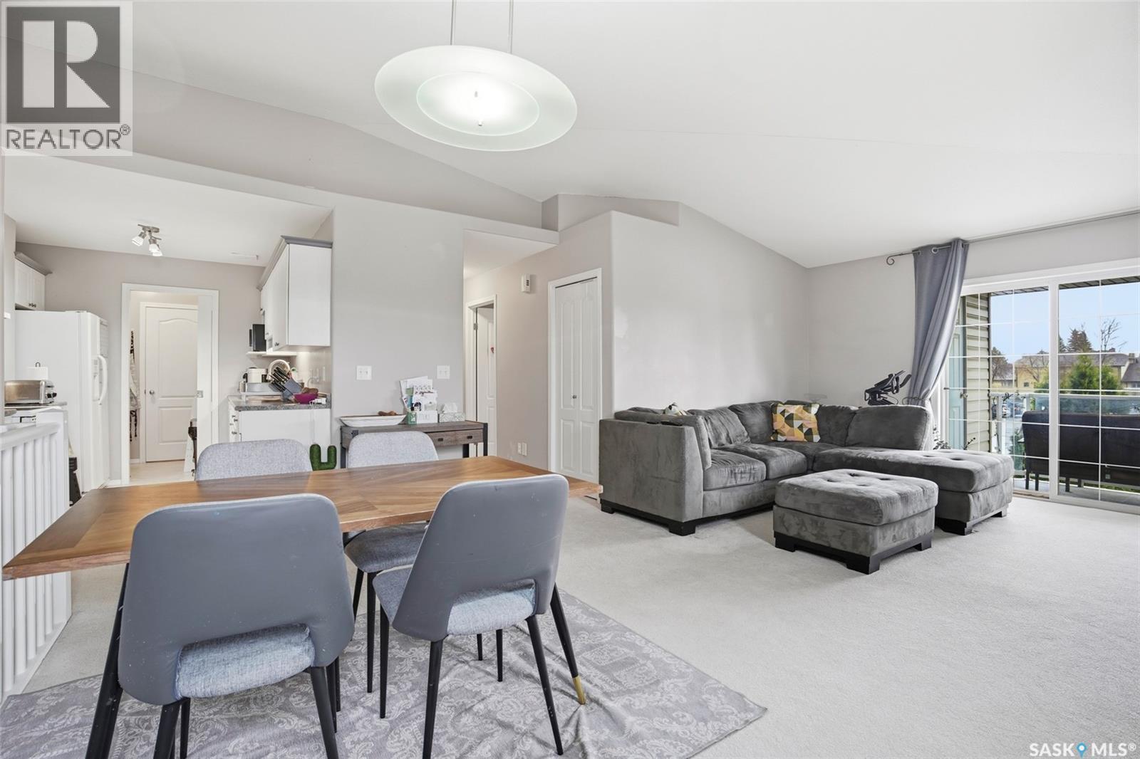 #203C 425 Keevil CRESCENT - 7