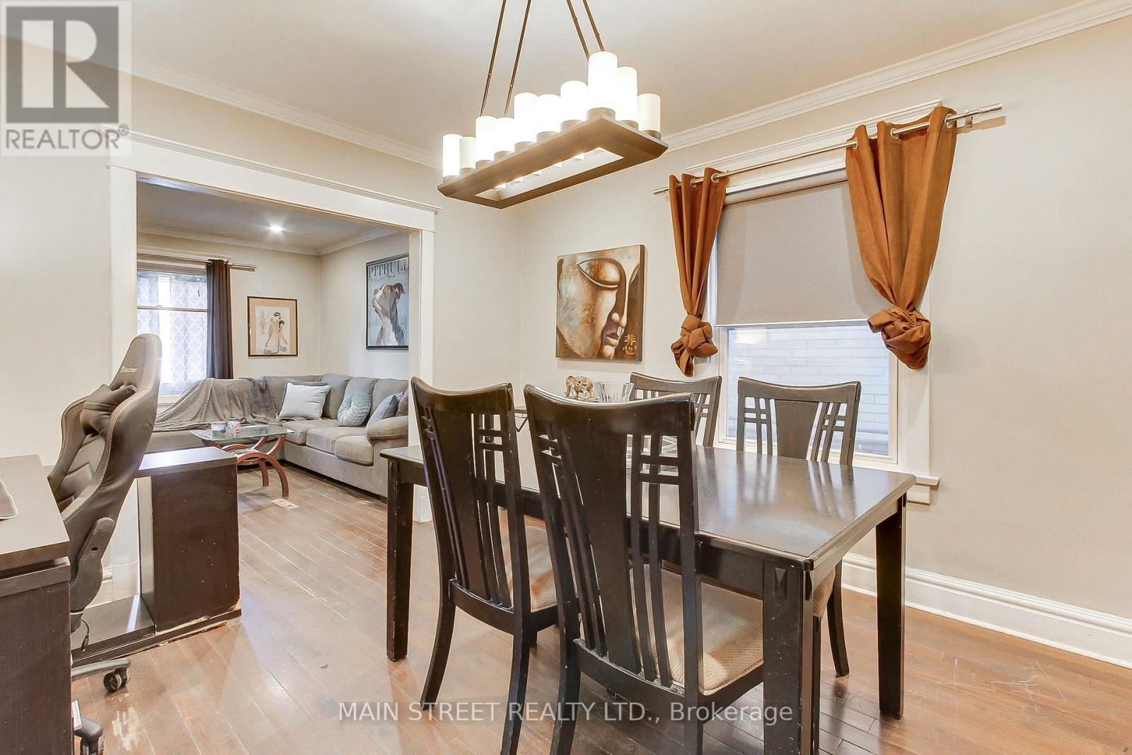 19 MACDONALD STREET - 9