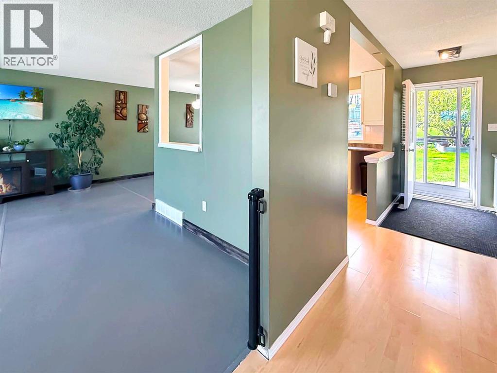 10534 98th Avenue - Image 2