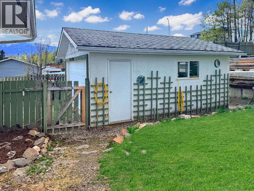 10534 98th Avenue - 21