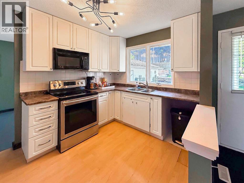 10534 98th Avenue - 5