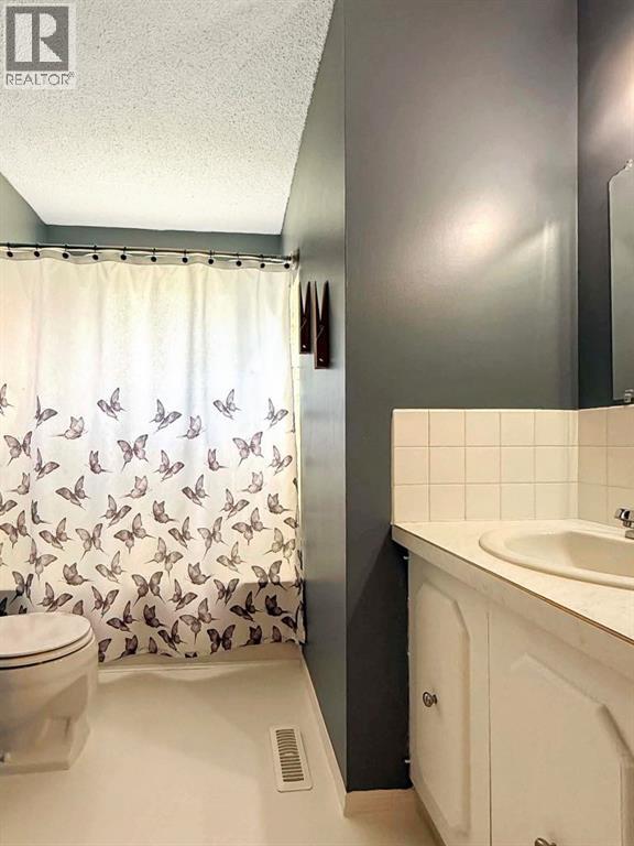 10534 98th Avenue - 9