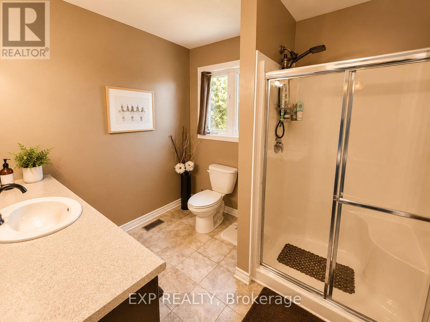 107 FERRARA DRIVE - 16