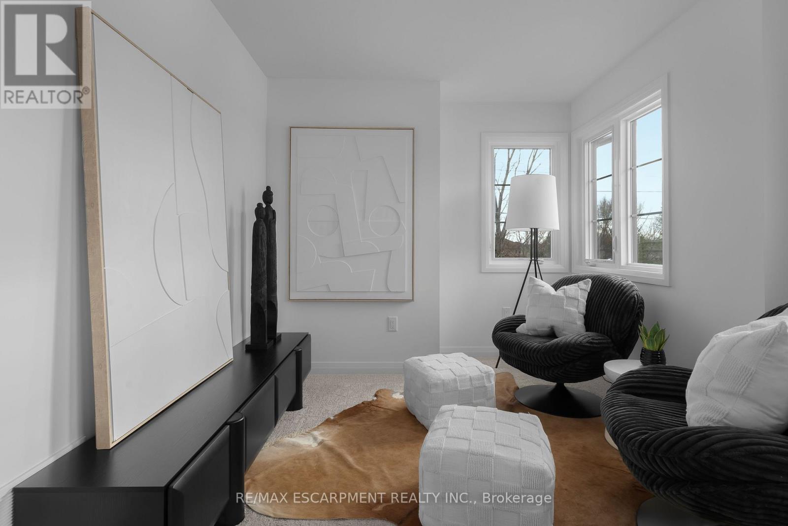953 CLARE AVENUE - 32