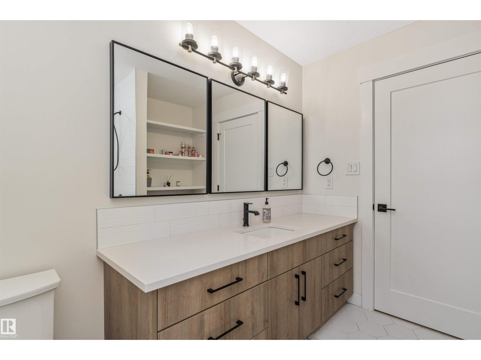 627 FOREST LN NW — photo 37