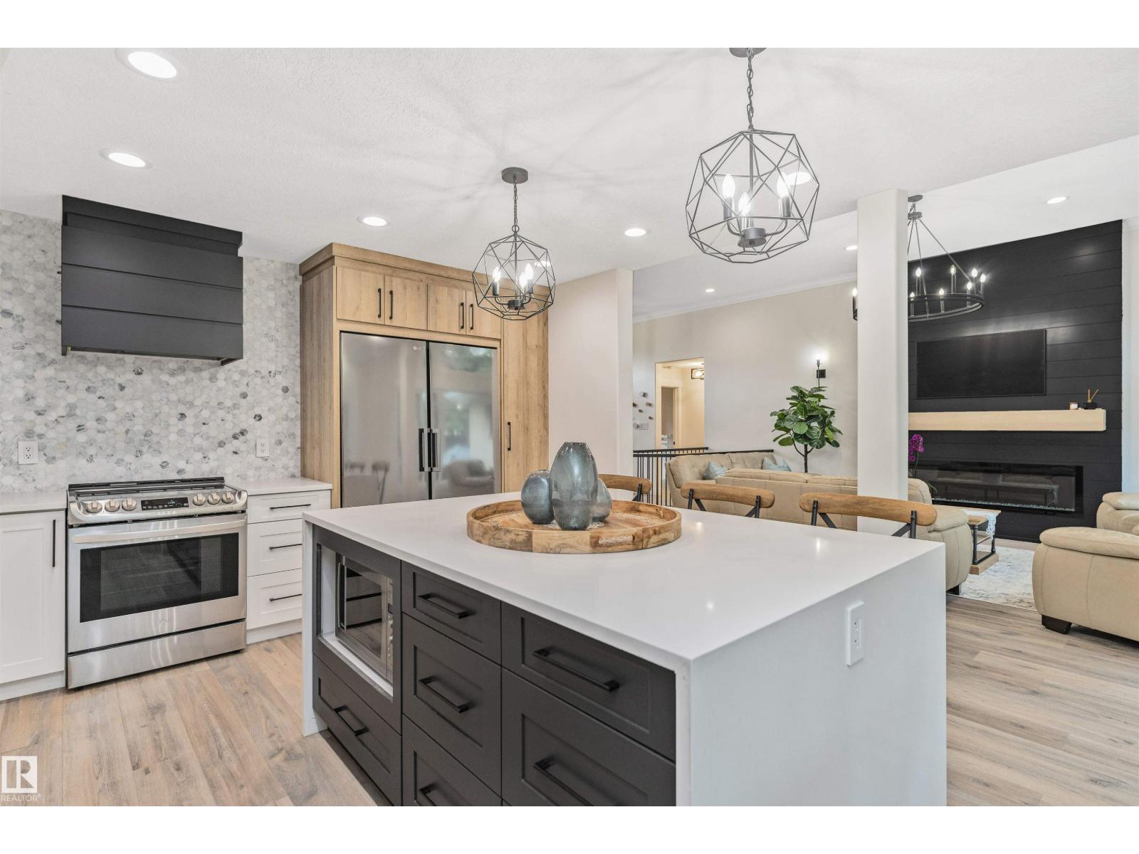 627 FOREST LN NW — photo 18