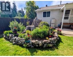 109 4510 Sunshine Coast Highway, Sechelt, BC V0N3A1 Photo 25